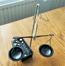 Alte russische Hängewaage Goldwaage Feinwaage 