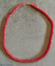 Perlenkette Halskette rot glitzernd Handarbeit