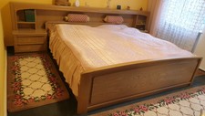 Schlafzimmer, Doppelbett 2x2m, Rückwand, Kleiderschrank mit Spiegeltüren, gebr.