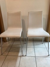 2 Küchenstühle, Leder weiß mit Stahlrohr, Fa. Habitat
