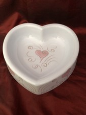 Futternapf in Herzform