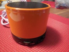 Lautsprecher mit Anschlusskabel blue tooth MP3 mit USB-Kabel