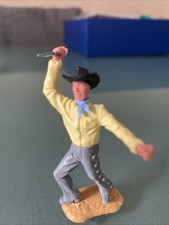 Timpo Toys Made in GT.Britain Steckfigur beweglich Cowboy stehend Mit Messer