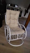 Rattan Schaukelstuhl weiß, Wie Neu