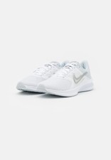 341310/K140 Nike Performance "Downshifter 11" Laufschuh Gr. 40,5 NEU