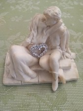 Vintage Herzbrosche/Anstecknadel mit weißen Straßsteinchen hochw .Modeschmuck