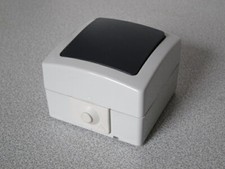 KOPP Wechselschalter AP FR NAUTIC hell-staub-grau (IP44) Aufputz Wechsel Aus