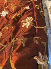 Kuscheldecke Sofadecke Plüschdecke Plaid Überwurf Rot bestickt, hinten Plüsch