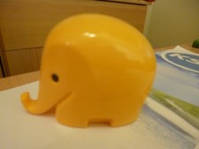 Spardose Commerzbank - Colani Elefant - gelb - Sparelefant - Sparschwein Sparsau