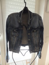 Stylische Jeansjacke Gr. L mit cooler Totenkopf-Pailletten Stickerei