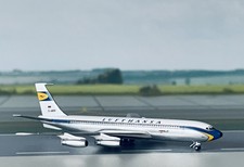 Boeing 707-400 Lufthansa D-ABOB 1:500 mit OVP Herpa 526395