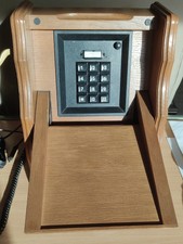 Wandtelefon Post DFeAP 392, Holz, aus den 80er Jahren