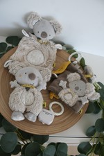 Baby Fehn Koala Spieluhr + Schmusetuch Kuscheltuch Schnuffeltuch + Buch Motorik