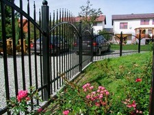  Metallzaun Gartenzaun Gartentor Doppeltor Schiebetor Eisenzaun Metallpfosten 