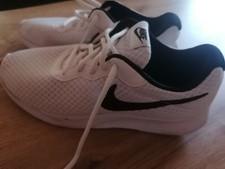 Sportschuhe Nike weiß Gr 40,5  Top