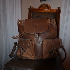 Neu und unbenutzt: Original RADA Echt-Leder-Rucksack, Farbe: Cognac