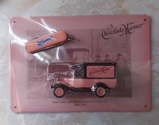 Victorinox Taschenmesser "Manner" plus Blechschild mit Modellauto