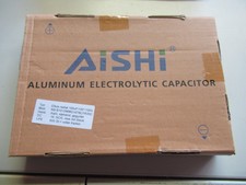 600 Stück  Elkos radial 100uF/130°/100V, NB-B1010MMG16TBLFR35C, NOS, (R: 2)