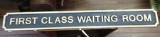 Seltene Handarbeit Holz 1st Klasse Wartezimmer erstklassige Wartezimmer sign