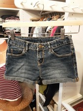 C&A Mädchen Jeans Shorts Gr.140. Mit 2 % Elasthan 