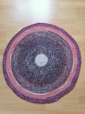Teppich rund - 80 cm  gehäkelt , Upcycling ,Handarbeit, Badezimmerteppich