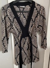 Wallis Damen Größe 12 schwarz Tiermotiv Going Out Top Krawatte Back Going Out Party