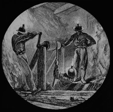 EINE WINDE IN EINER KORNISMINE C1890 Magic Latern Rutsche BERGBAUBERGLEUTE VIKTORIANER