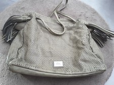 s.Oliver Tasche Khaki Velourleder-Optik mit Fransen und Schuppen-Muster