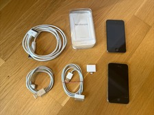 2x Apple iPod Touch 4. Generation 8GB und 32GB MP3 Player silber