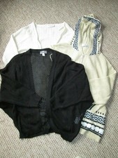 4 Strickjacken Gina Benotti Esprit beige, schwarz, blau, gemustert Gr. S 38