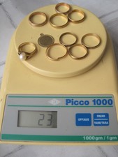 Eheringe Goldschrott zum einschmelzen gestempelt mit 333 / 585 zusammen 23 Gramm