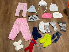 Baby Newborn Set Mädchen 56 62 68 Hose Handmade Mützen Socken Paket Set