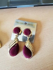 1 Paar CLIPS-Ohrringe-goldfarben-dunkelrot--NEU/UNGETRAGEN-Modeschmuck