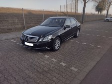 Mercedes E 220 CDI Automatik wenig Km W212 Limosine Behindertengerecht