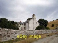 Foto 6x4 pontfadog-Wimpel Pennant Farm steht hoch über pontfadog auf c2006