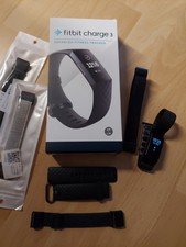 FitBit Charge 3 Fitnesstracker - Schwarz