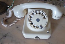 altes telefon -beige-funktion-tae-stecker-