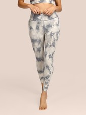 Oceans Apart Maya Lexi Pant M Leggings grau Batik TieDye Beverly Bra Marla sand 