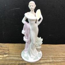 George Gaylord Eleganz Sammlung Porzellan Figur Dame mit rotem Mantel & OGI