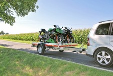 Vermietung Verleih Motorradanhänger Absenkanhänger für Motorräder, Quad etc.