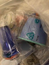 Raritäten alt Tupperware Schlüsselanhänger NEU OVP Stampfer Schlumpf Müslibox