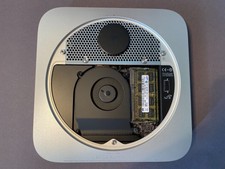 Mac Mini 4,1 Server 2.66/2x2G/2x500 Neuzustand + Handbuch / mint condition