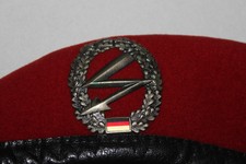 Bundeswehr Barett Fernmelder, Korallenrot, sehr gut, Größe 59