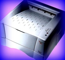 Laser Drucker Kyocera Mita FS-1010 ohne Toner und Trommeleinheit wenig gedruckte