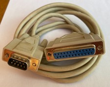 serielles Kabel RS232-seriell DSub 9 Stecker an DSub 25 polige Buchse 1,7m Kabel