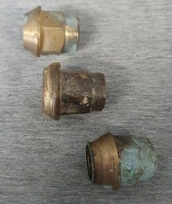 3 antike Radmuttern für Oldtimer Michelin Hering "R" für Sammler / Vitrine alt