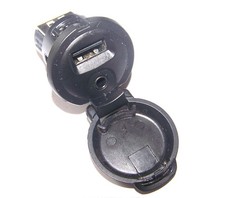 USB AUX Anschluss Interface Citroen C3 C4 Berlingo DS3 DS5 Peugeot 208 2008 508