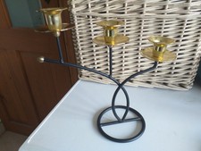 WIRKLICH SCHÖN...SCHWARZ UND GOLD...KANDELABER...KEGELKERZEN...TISCH...KERZEN