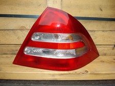 Rückleuchte rechts Mercedes-Benz C-Klasse W203 Bj.00-03 Original 2038200264R