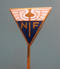 alte Nadel von einem schwedischen Fussballverein                      emailliert